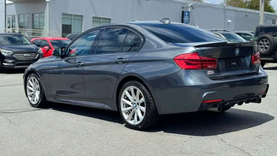 BMW 340i 340i xDrive Sedan 2016