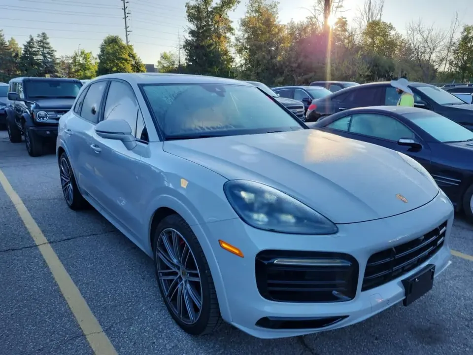 Porsche Cayenne GTS 2023