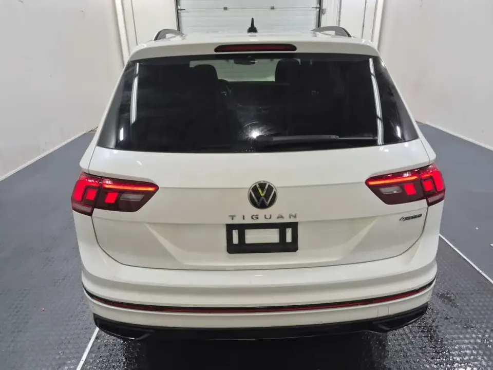 VW Tiguan Comfortline R-Line Black Edition 2023
