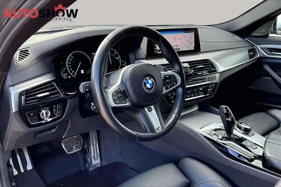 BMW 540i Premium Pkg | Driver Assist Pkg | Moonroof 2019