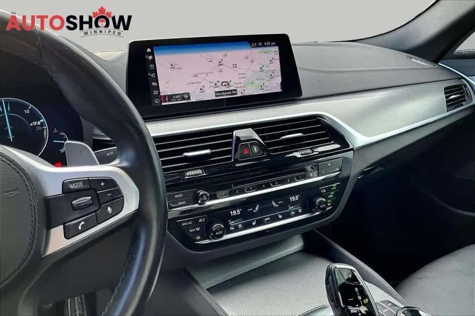 BMW 540i Premium Pkg | Driver Assist Pkg | Moonroof 2019