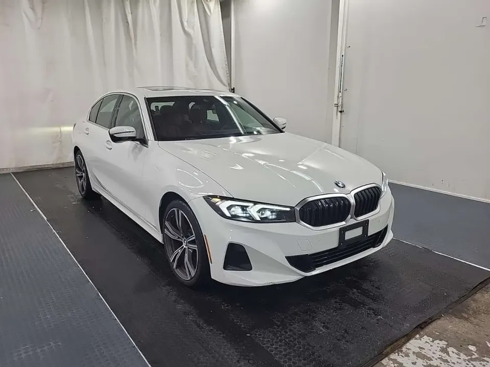 BMW 330I XDRIVE 2024