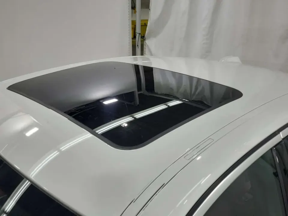 BMW 330I XDRIVE 2024