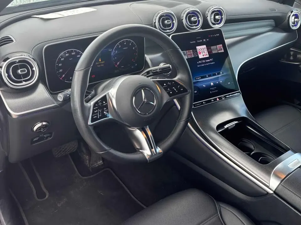 Mercedes-Benz GLC 300 2025