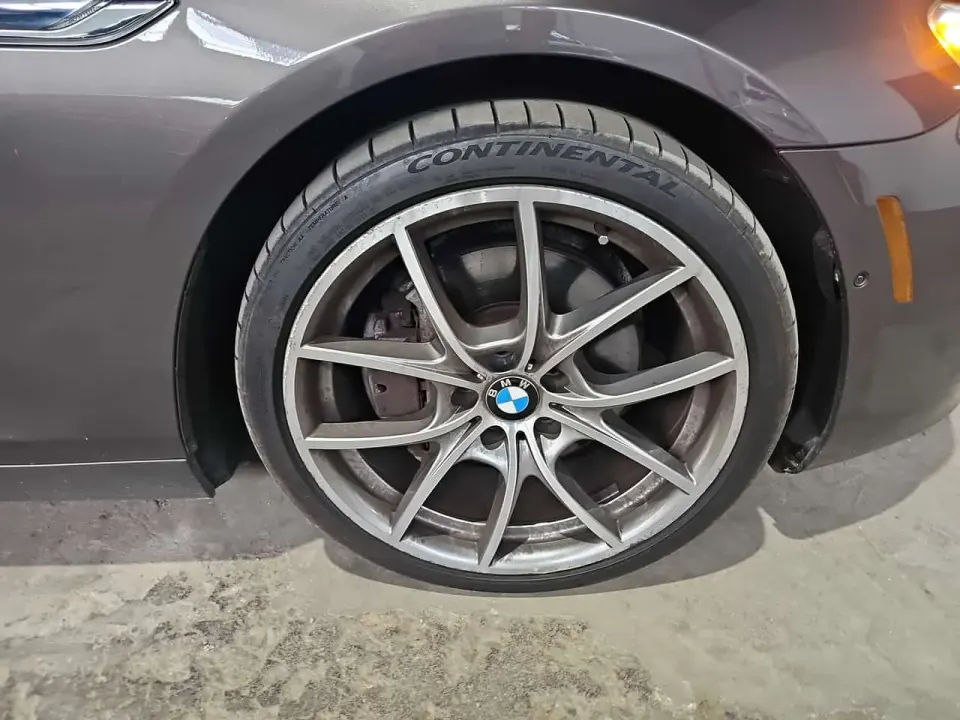 BMW 650i xDrive 2013