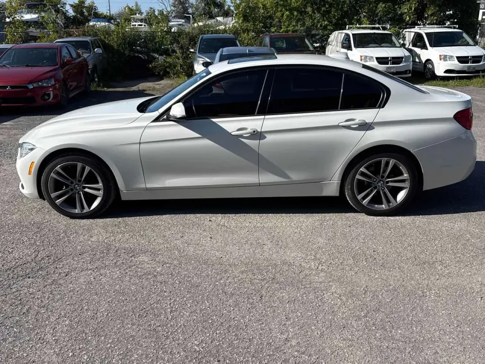 BMW 330i xDrive 2018