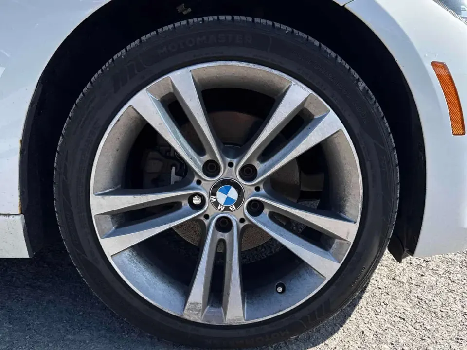 BMW 330i xDrive 2018