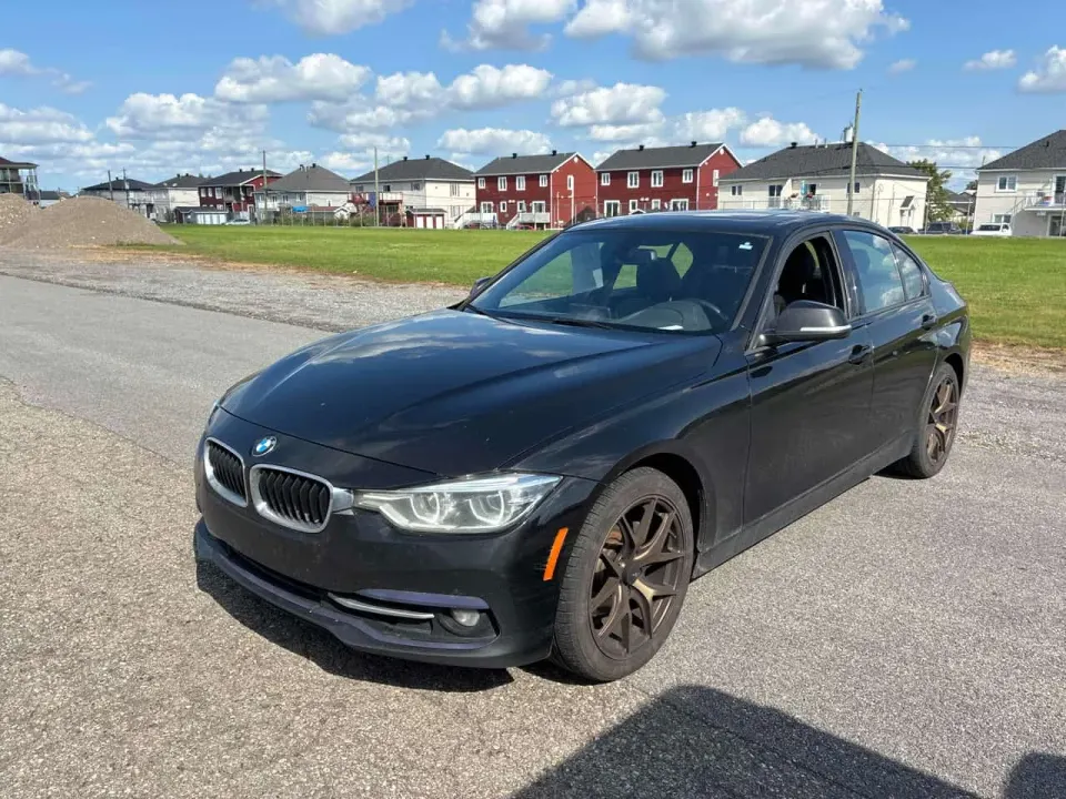 BMW 330i xDrive 2018