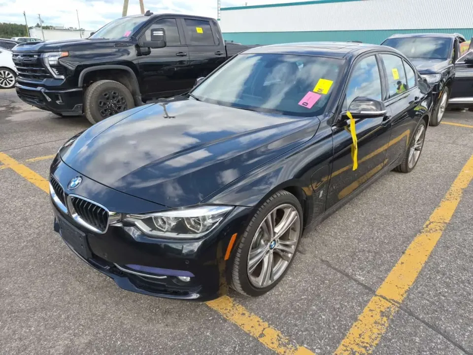BMW 330E 2017