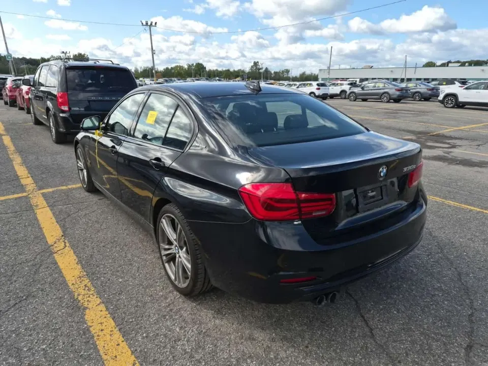 BMW 330E 2017