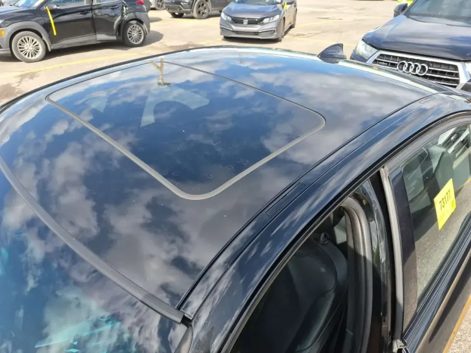 BMW 330E 2017
