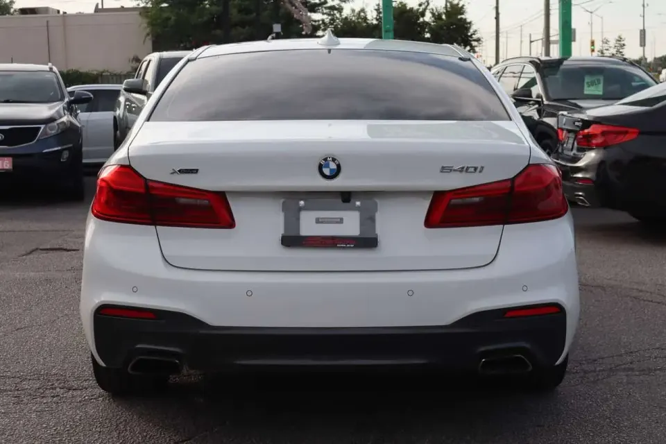 BMW 540i 540i xDrive | No Accident | Clean Carfax | HUD | 3 2018