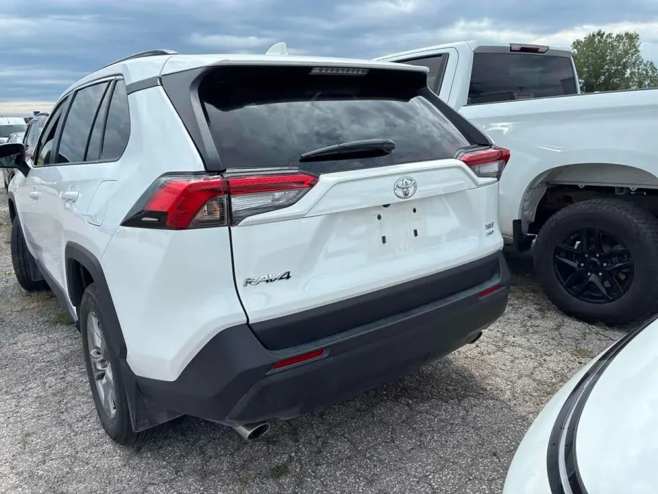 Toyota Rav4 XLE 2025