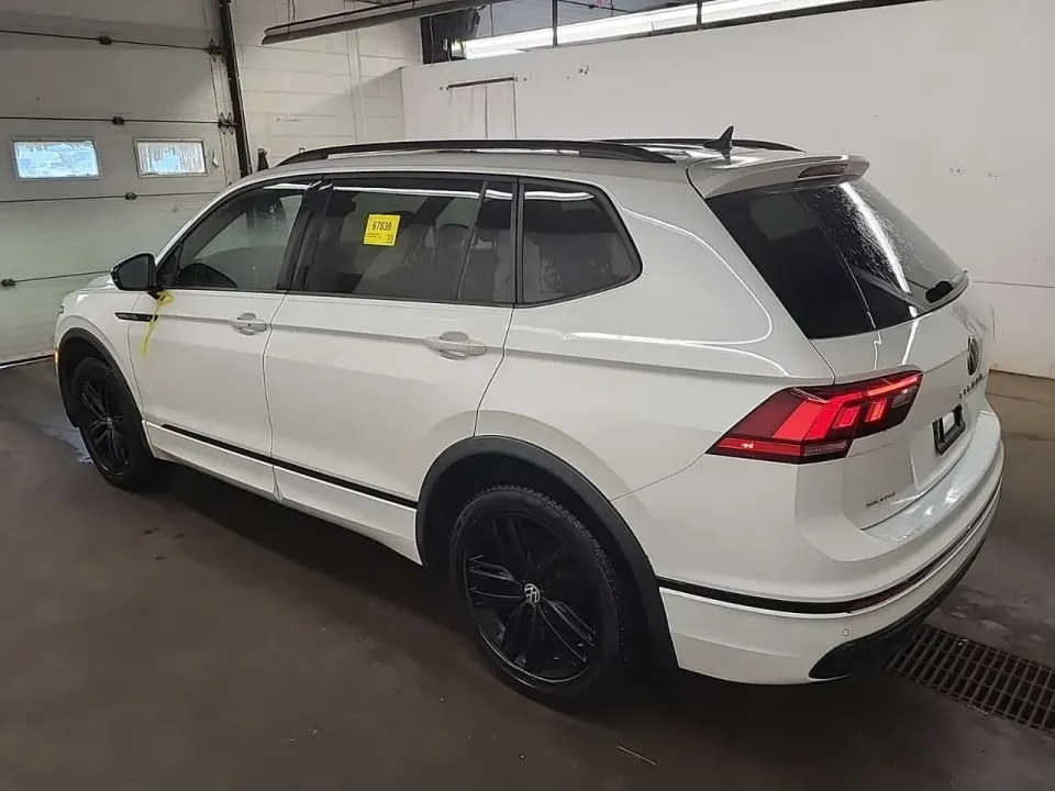 VW Tiguan COMFORTLINE R-LINE BLACK EDITION 2022