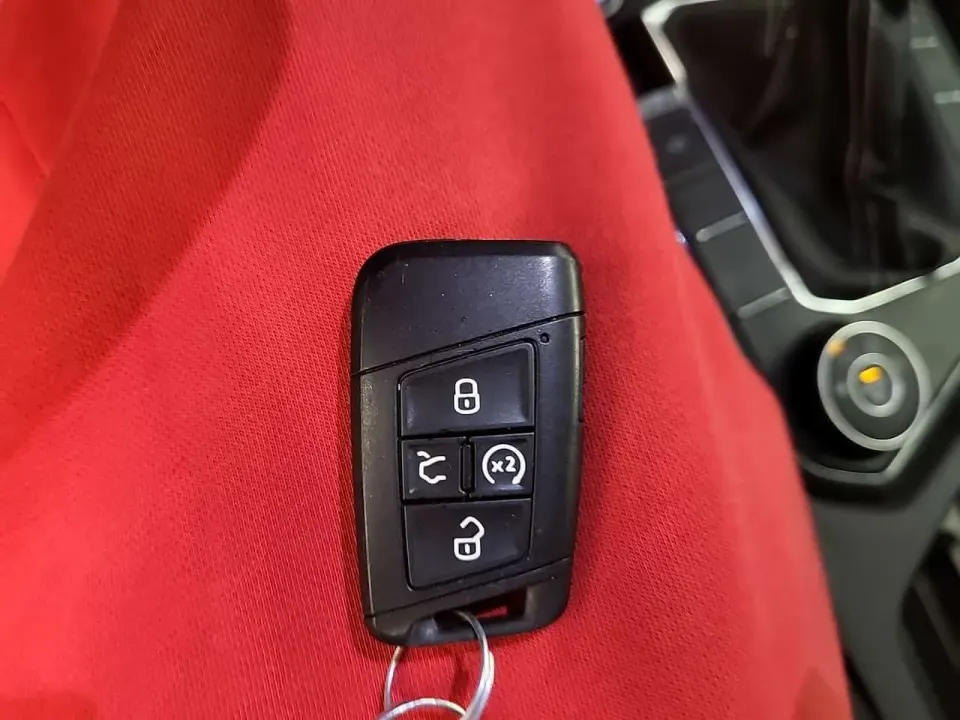 VW Tiguan COMFORTLINE R-LINE BLACK EDITION 2022