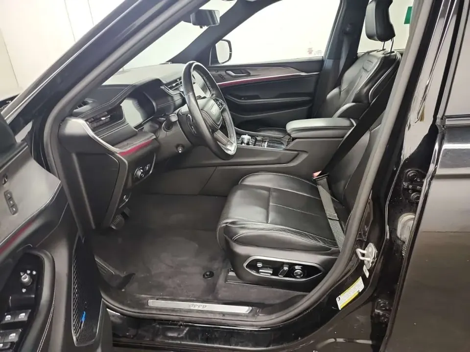 Jeep Grand cherokee OVERLAND 2022