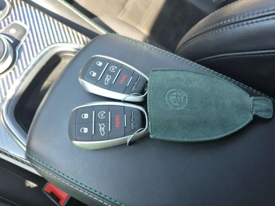 Alfa Romeo Stelvio QUADRIFOGLIO 2021