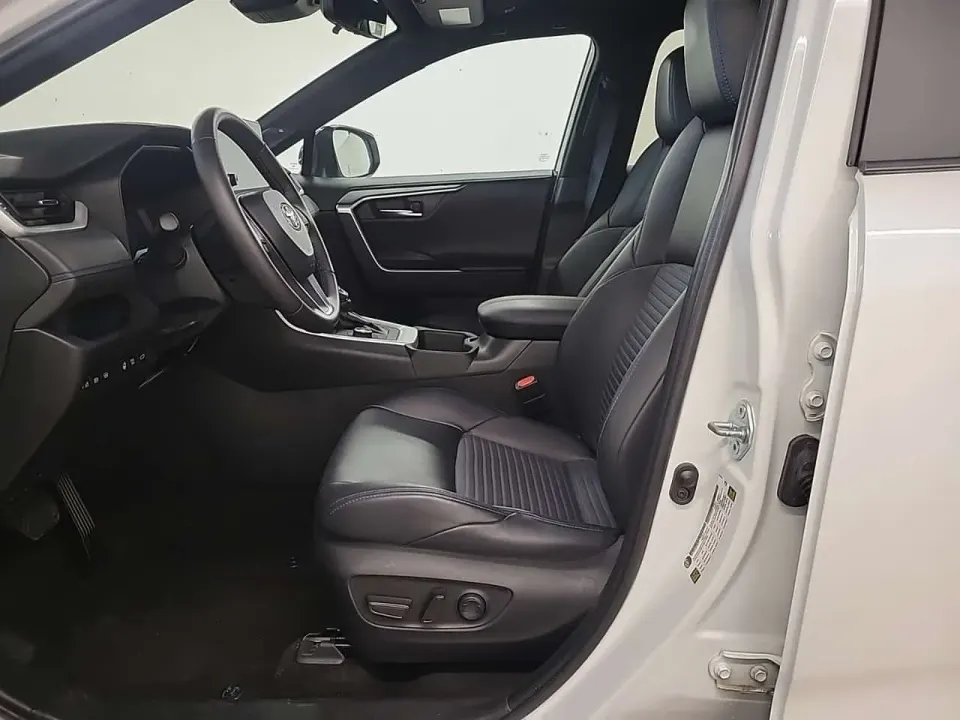 Toyota Rav4 HYBRID XSE 2023