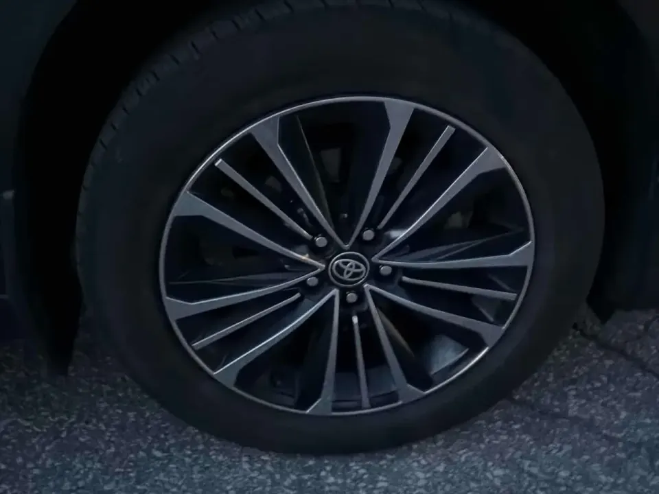 Toyota Highlander Hybrid Platinum 2024