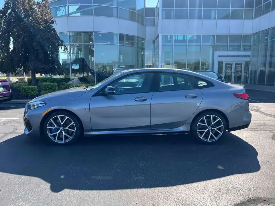 BMW M235i xDrive 2023