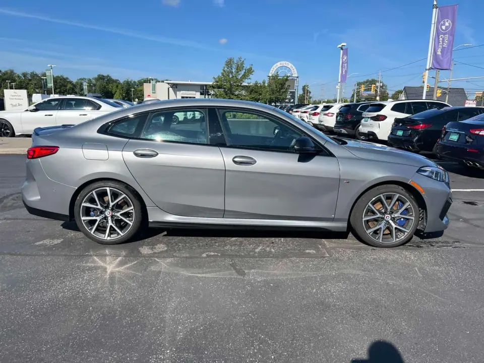 BMW M235i xDrive 2023