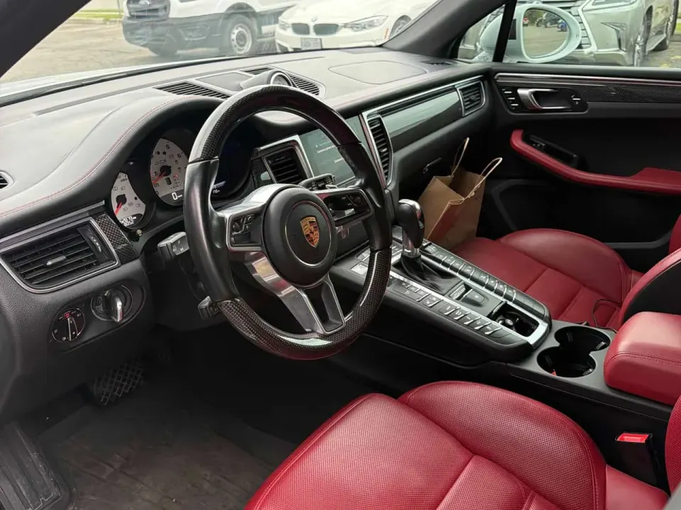 Porsche Macan GTS 2018