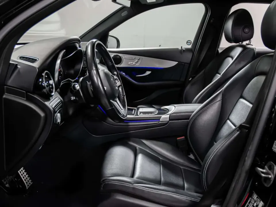 Mercedes-Benz GLC 300 GLC 300 4MATIC SUV 2022