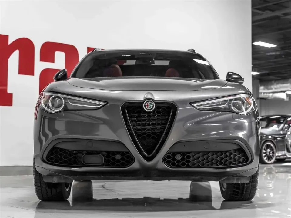 Alfa Romeo Stelvio Veloce|Accident Free|One Owner|Adaptive Cruise Con 2022