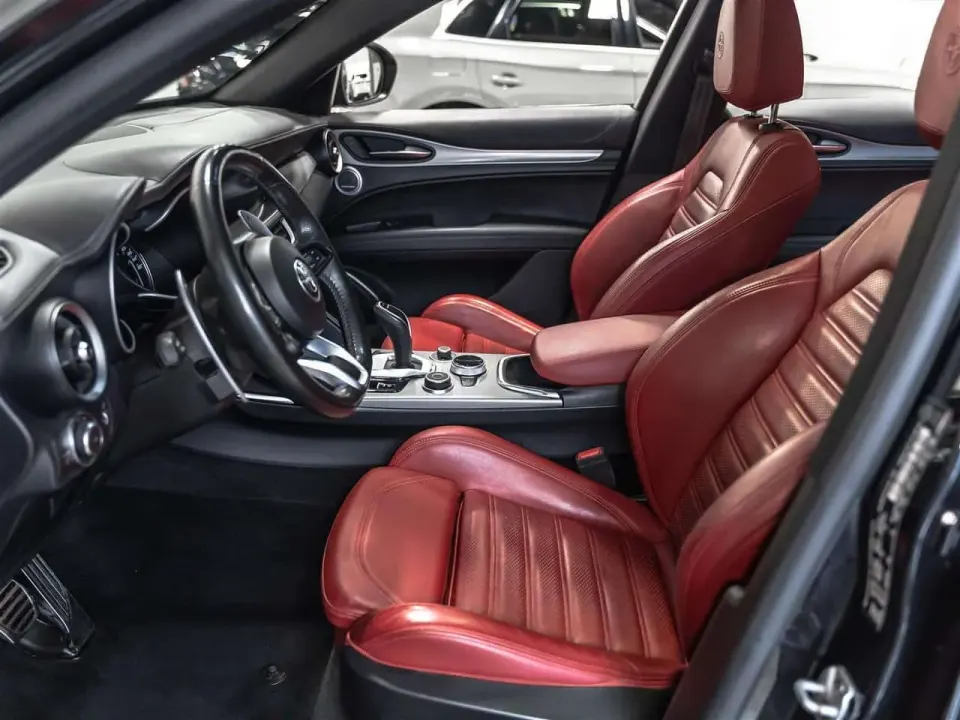 Alfa Romeo Stelvio Veloce|Accident Free|One Owner|Adaptive Cruise Con 2022