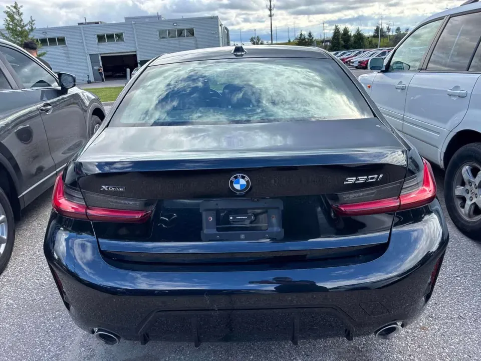 BMW 330i xDrive 2023