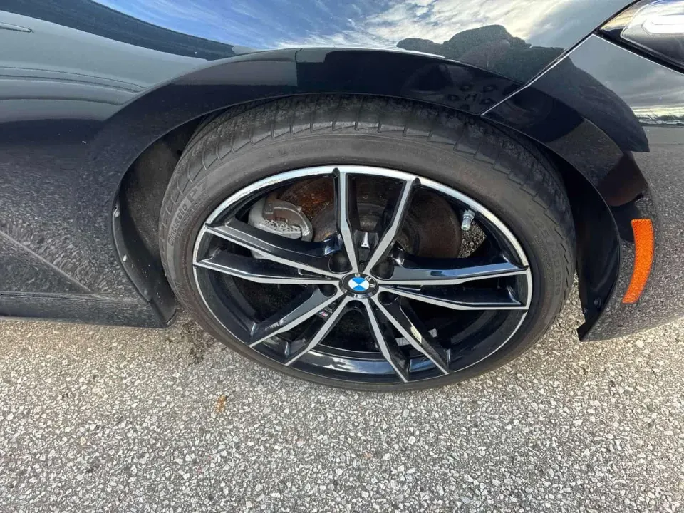 BMW 330i xDrive 2023