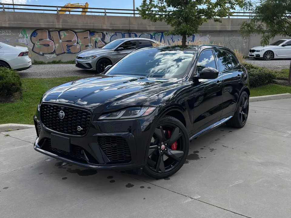 Jaguar F-PACE SVR 2023