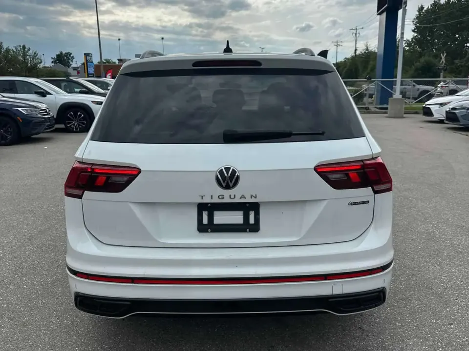 VW Tiguan Comfortline R-Line Black Edition 2022