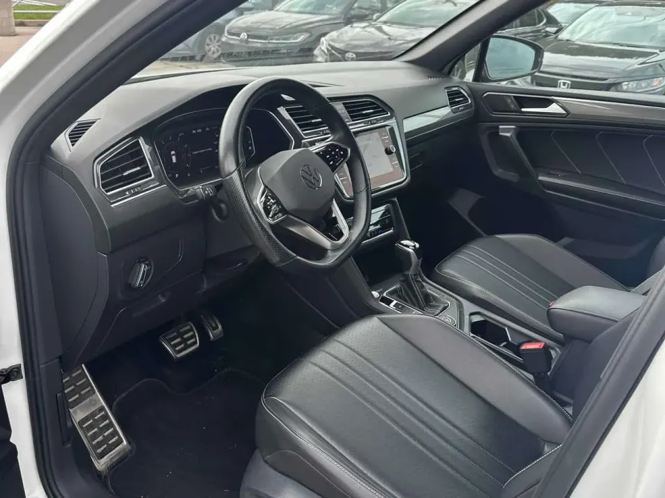 VW Tiguan Comfortline R-Line Black Edition 2022