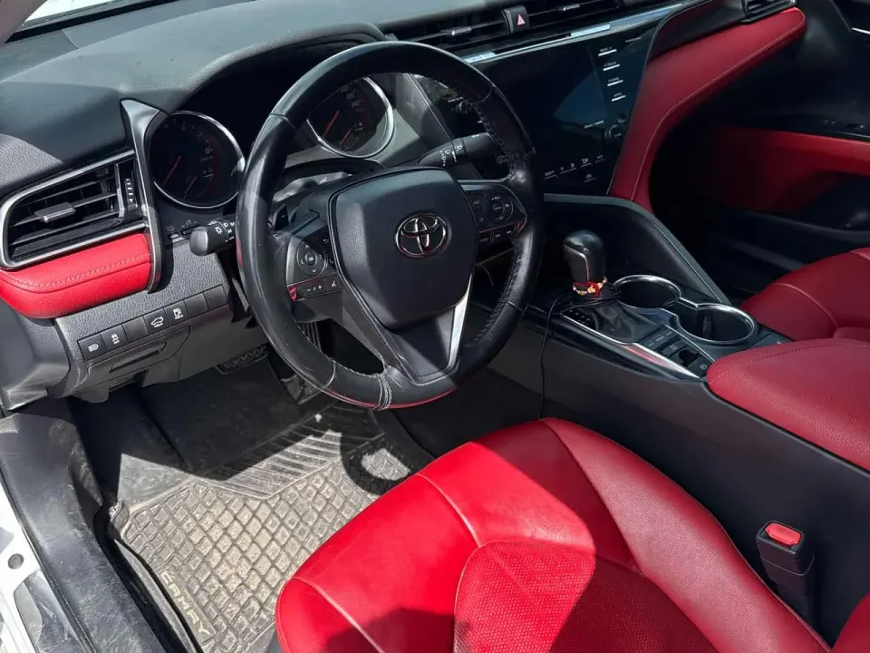 Toyota Camry XSE 2020