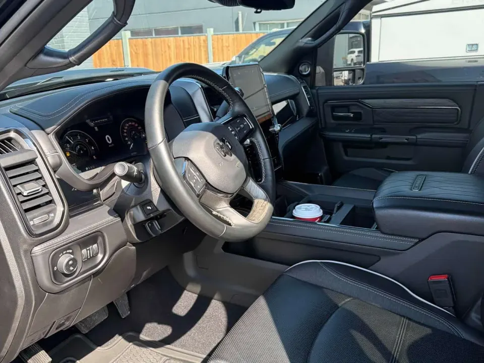 Dodge RAM 2500 Limited 2025