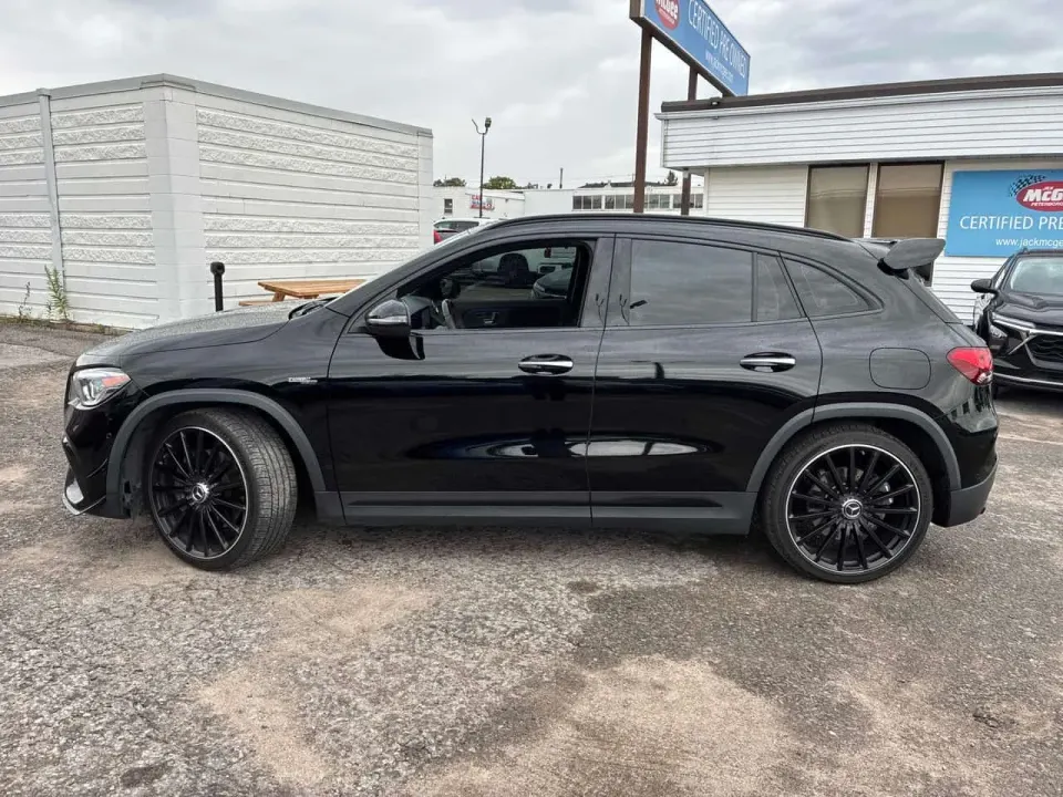 Mercedes-Benz AMG GLA 45 2021