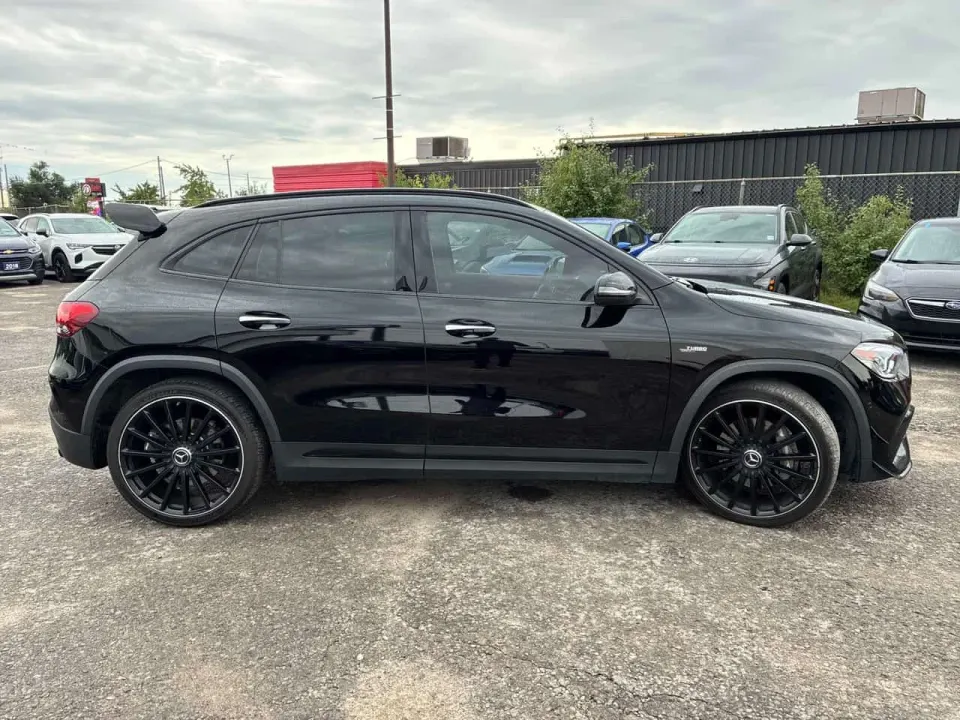 Mercedes-Benz AMG GLA 45 2021