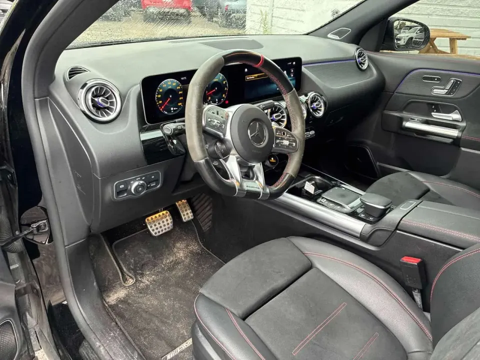Mercedes-Benz AMG GLA 45 2021