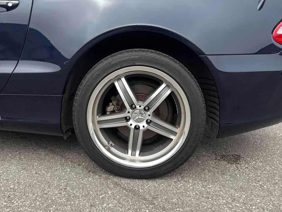Mercedes-Benz SL 5.5L V8 2008