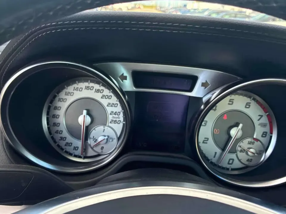 Mercedes-Benz SL 550 2015