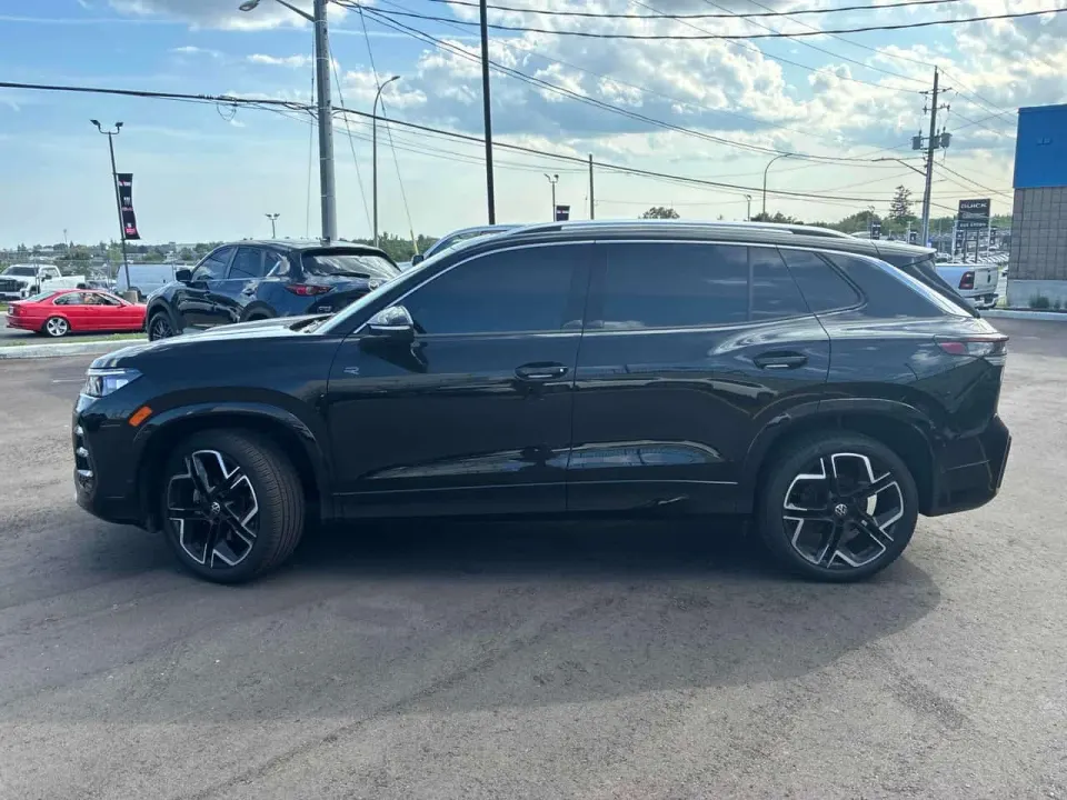 VW Tiguan Highline R-Line 2025
