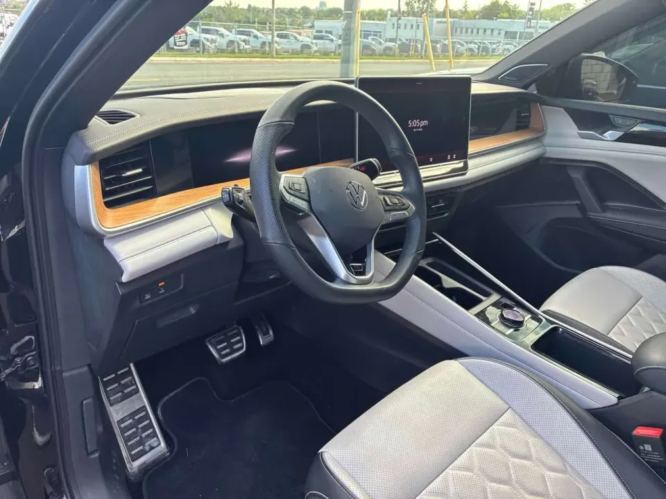 VW Tiguan Highline R-Line 2025