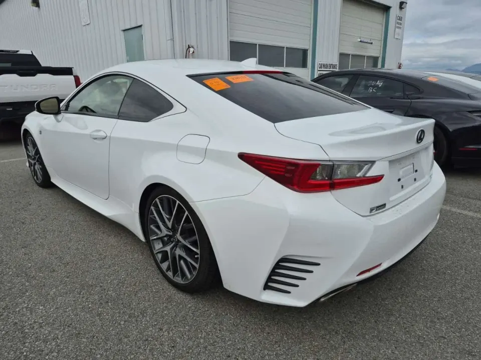 Lexus RC 300h 2DR CPE 2017
