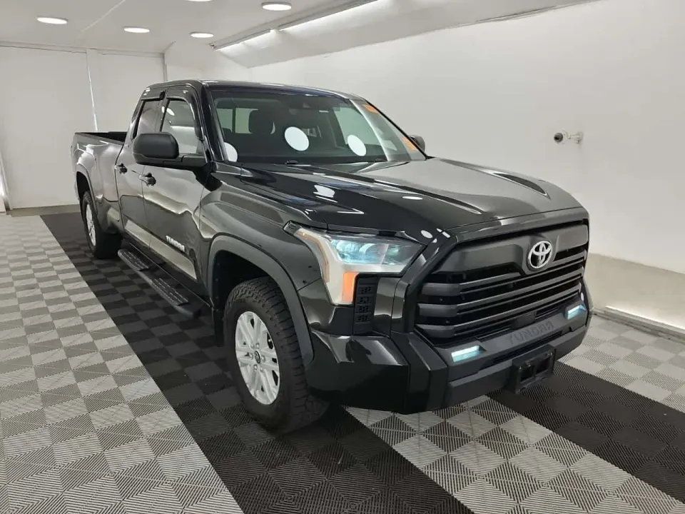 Toyota Tundra SR5 CREW CAB LONG BED 2023