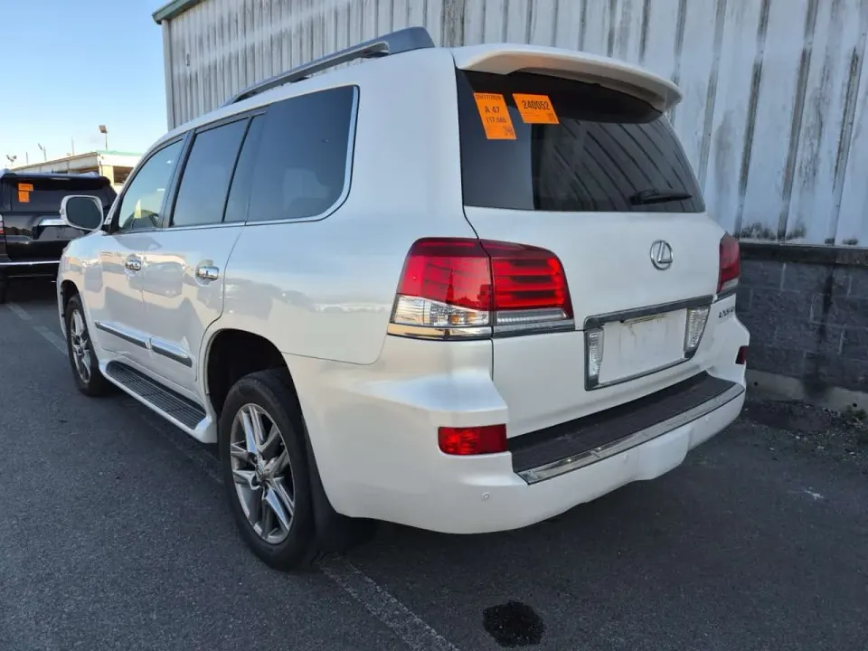 Lexus LX 570 4WD 4DR 2014