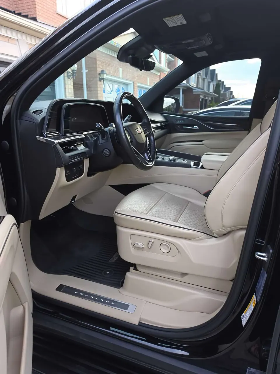 Cadillac Escalade 4WD Premium Luxury 2023