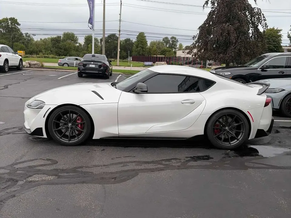 Toyota Supra Coupe 2025