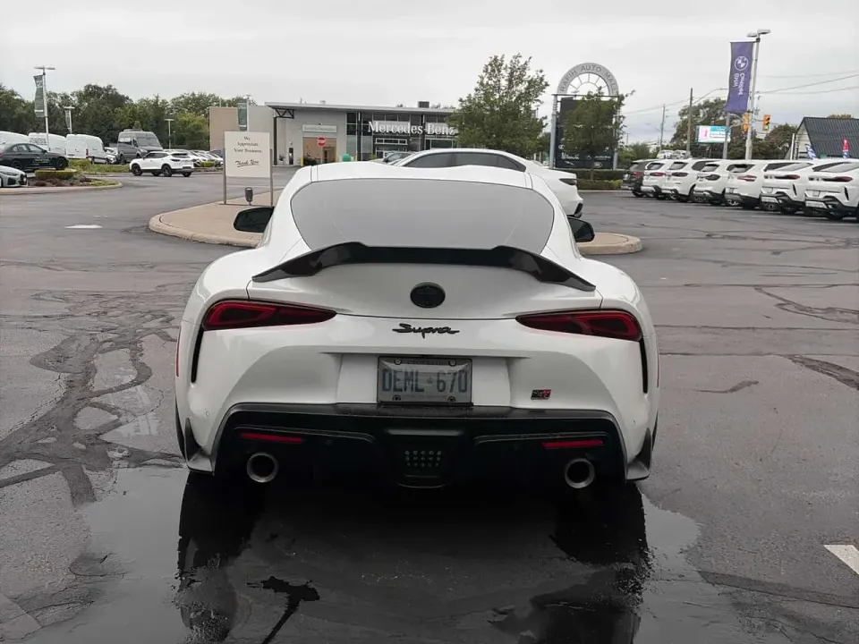 Toyota Supra Coupe 2025