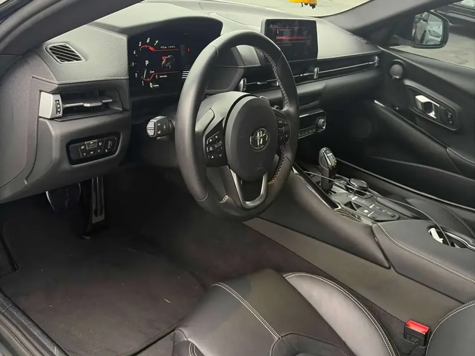 Toyota Supra Coupe 2025